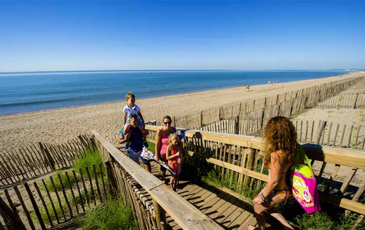 Camping coté plage Vias